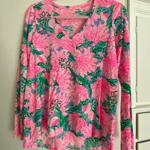 Long sleeve.  Light t shirt material